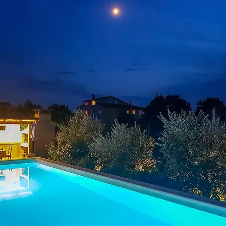 Holiday home Holiday In Antonci/istrien 39998