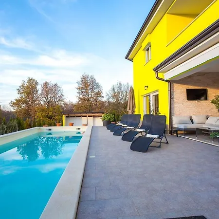 Holiday home Holiday In Antonci/istrien 39998 Antonci (Porec)
